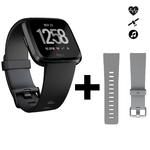 Fitbit Set smartwatch met hartslagmeter aan de pols Versa zwart + grijs bandje